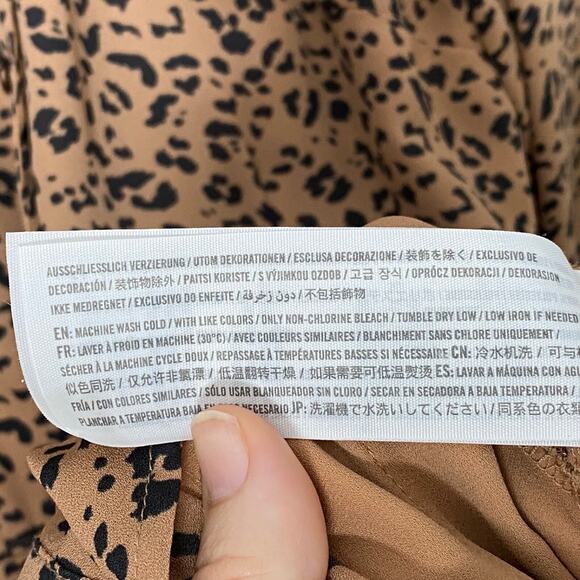 Abercrombie & Fitch Womens Animal Print Dress Size XS Button Front Mob Wife - Picture 7 of 11